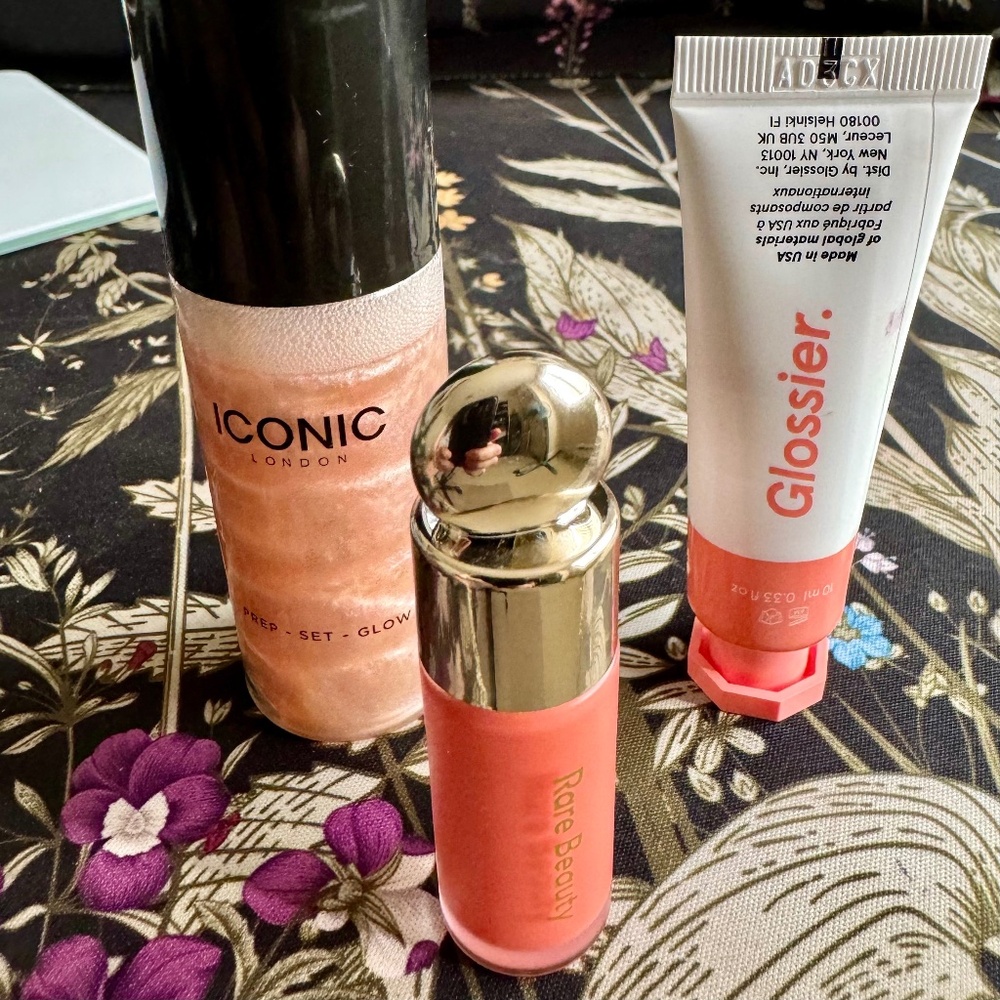 NEW Blush and Glow Bundle - Glossier, Rare Beauty, Iconic London